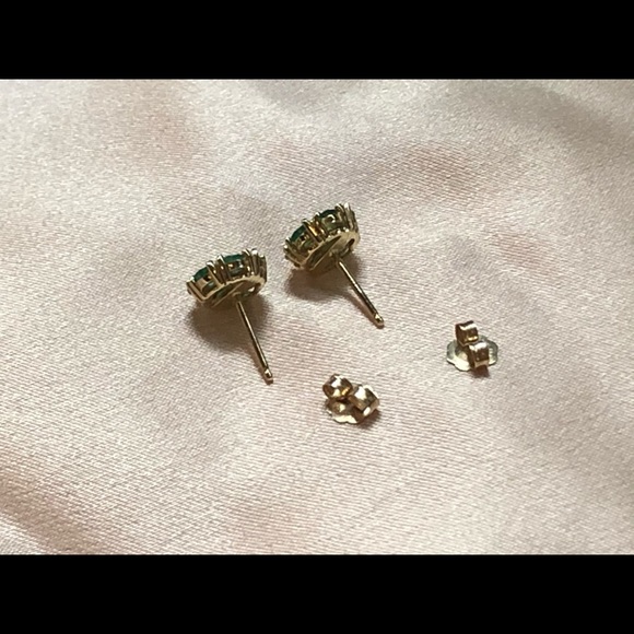 Emerald Flower Stud Earrings in 14k Gold + Emerald Gemstones Green  $950 - Picture 15 of 16